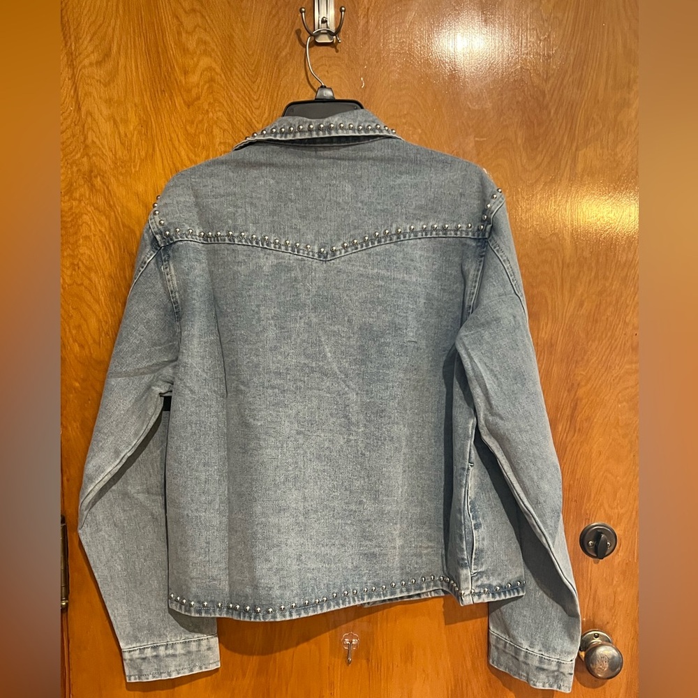Denim jacket - Picture 6 of 9